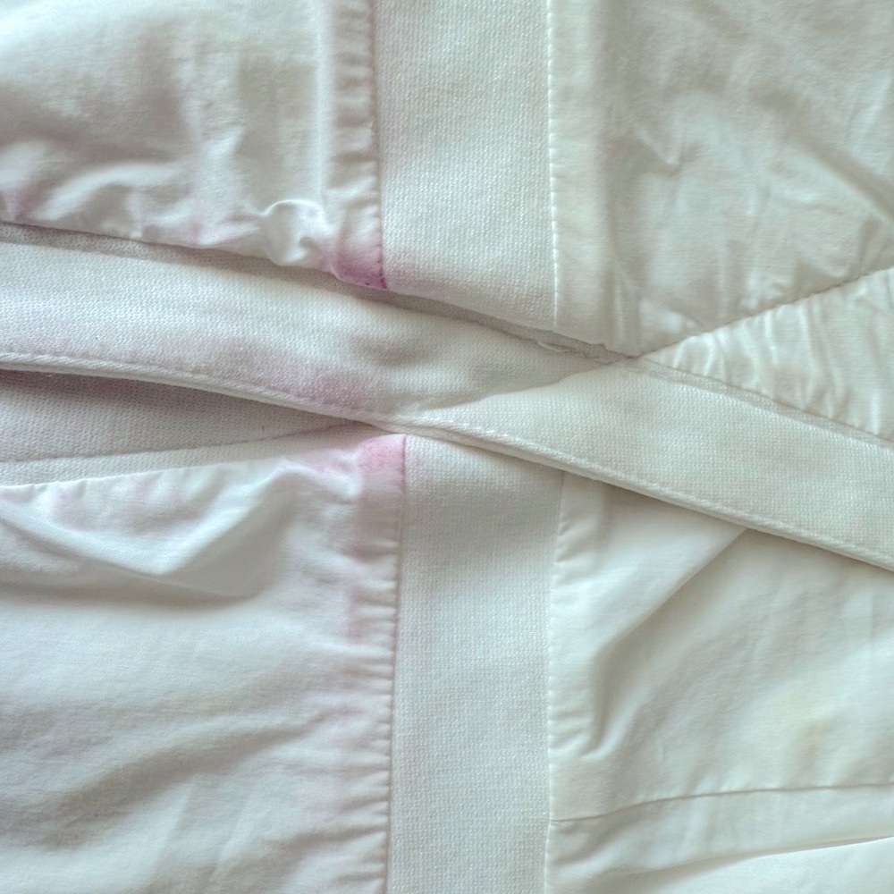 BCBG Max Azria Cut out. Back Sleeveless White Top - Picture 8 of 10